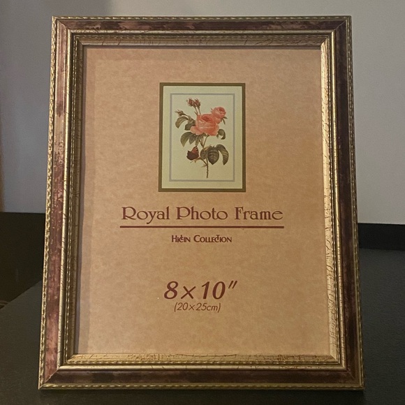 Royal Photo Frame - Picture 3 of 11